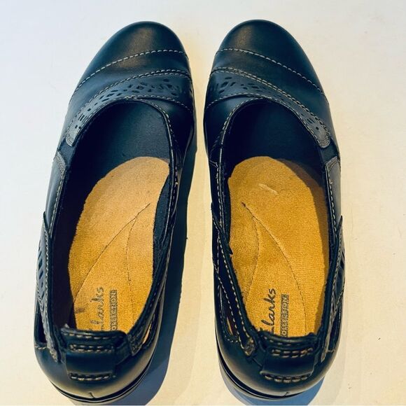 Clarks Collection Women's Slip On Leather Loafers Dark Blue Size 8.5M - Picture 6 of 9